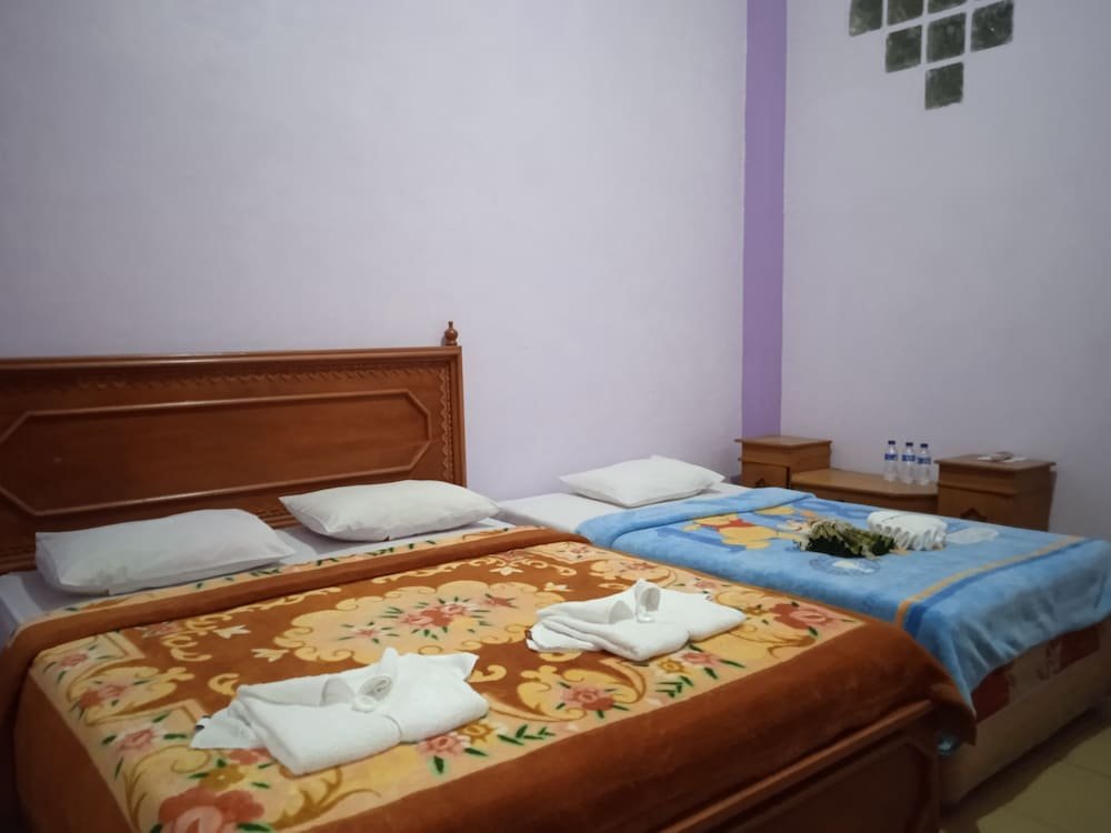 Trivadoh Syariah Hotel,In The City Center,2.5 star
