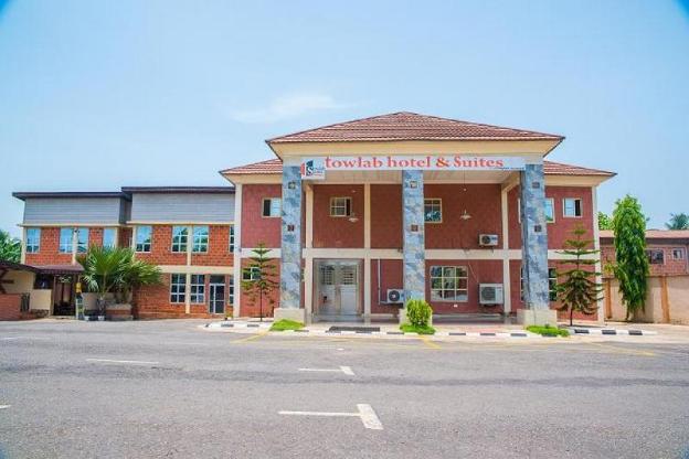 towlab hotel and suites