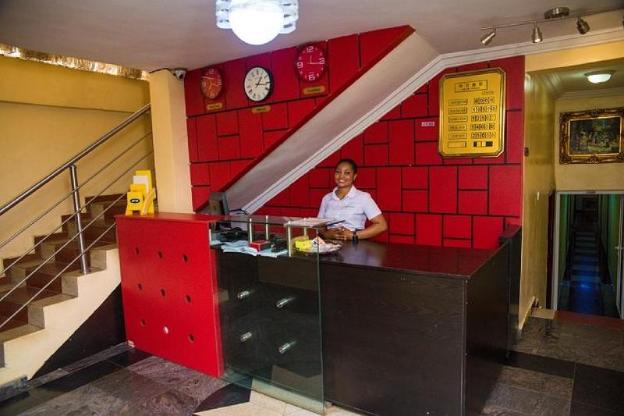 towlab hotel and suites