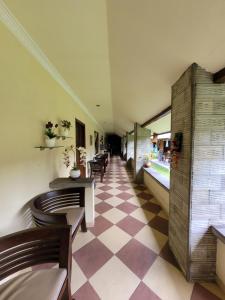 ndalem katong guest house ponorogo