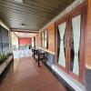 ndalem katong guest house ponorogo