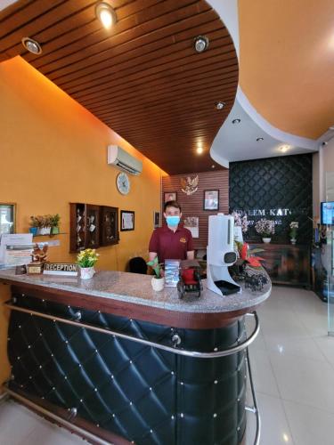 ndalem katong guest house ponorogo