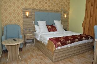 Mozida Suites,Near The Airport,3.5 star