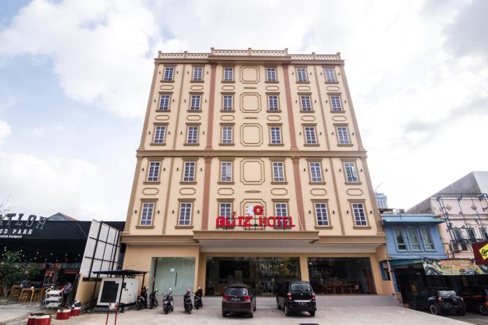 blitz hotel batam centre