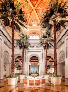 oneandonly royal mirage