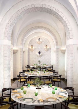 oneandonly royal mirage