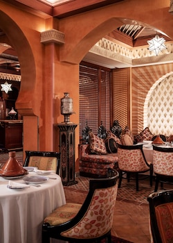 oneandonly royal mirage