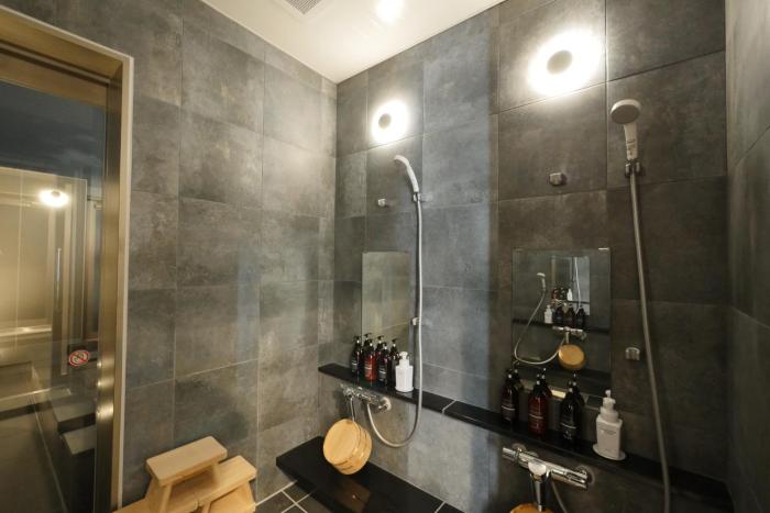 kin hotel