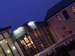 castle dargan hotel