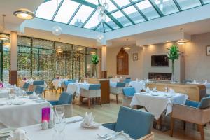 castle dargan hotel