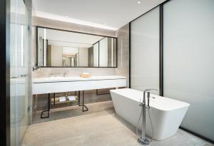radisson blu hangzhou xintiandi