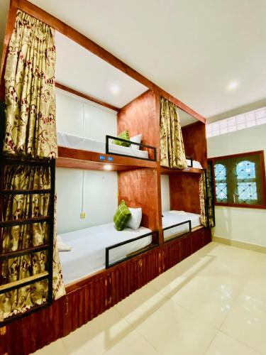 the blue guest house