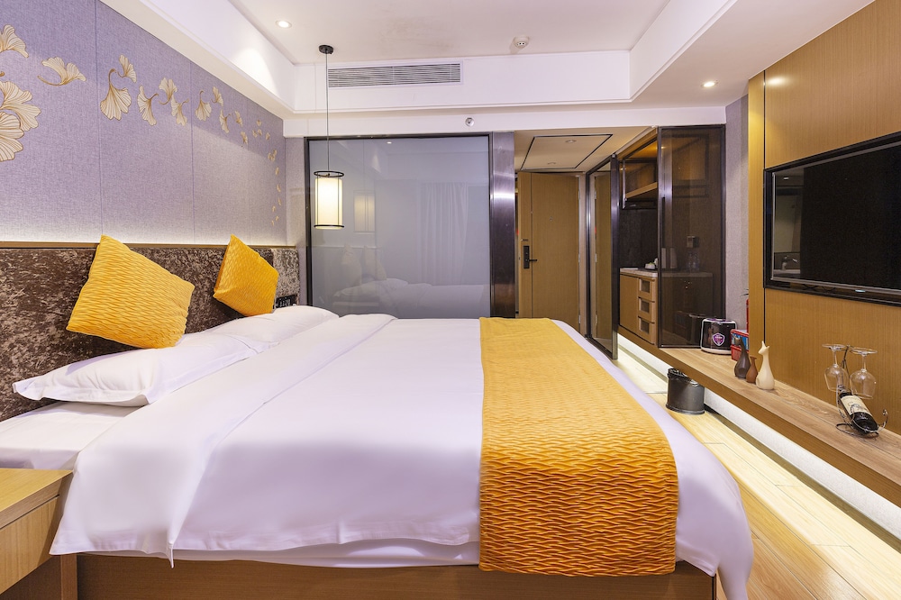 orange tree international apartment