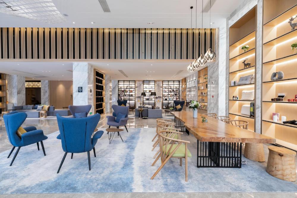 atour hotel mulan pishang building wuhan