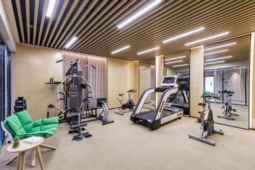 atour hotel mulan pishang building wuhan