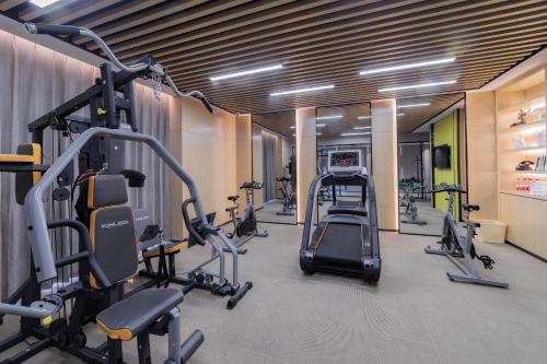 atour hotel mulan pishang building wuhan