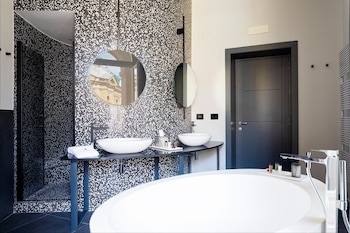 amadomus luxury suites