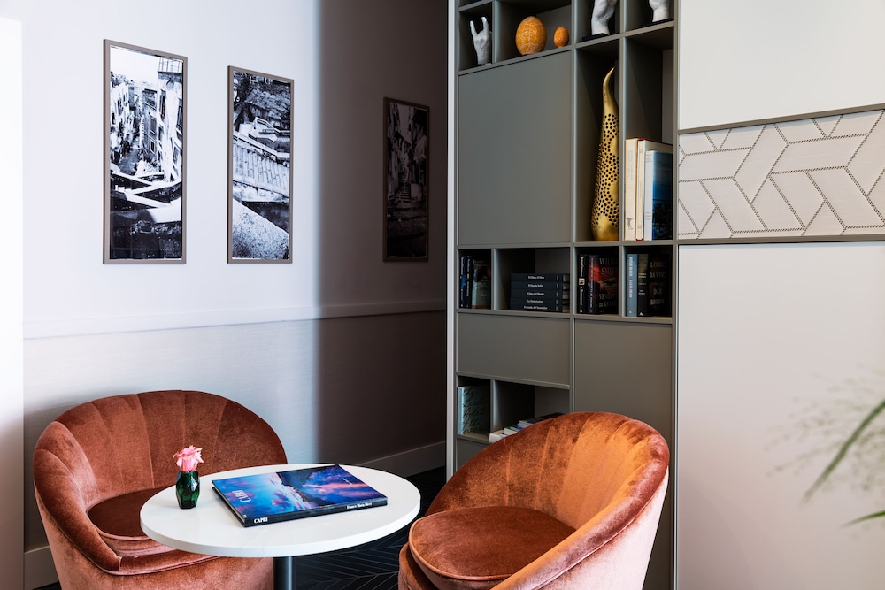 amadomus luxury suites