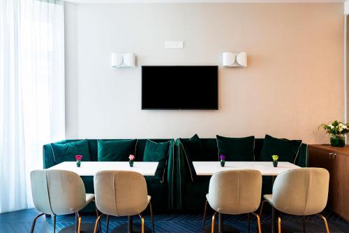 amadomus luxury suites