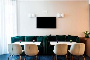 amadomus luxury suites