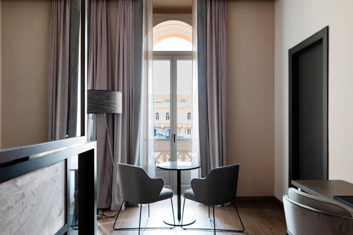 amadomus luxury suites