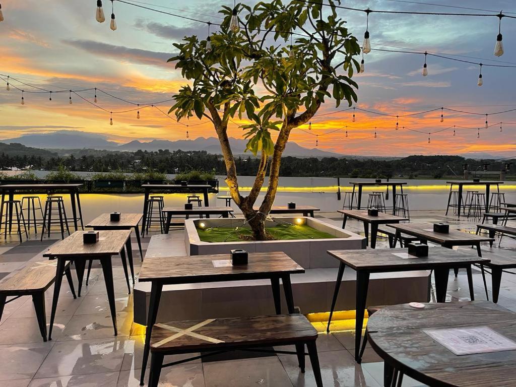 kaloka airport hotel