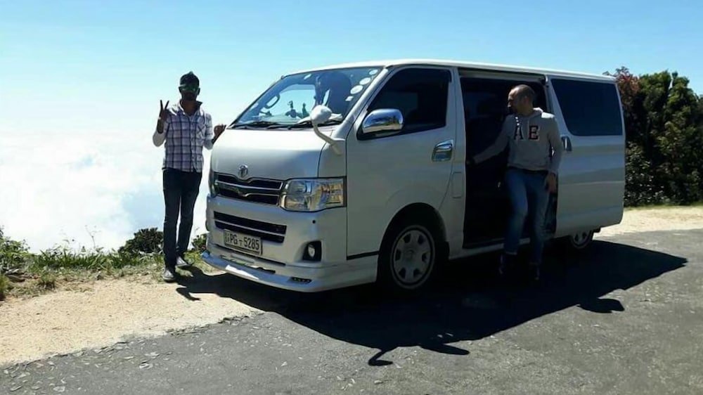 Star Rest Beach Hotel Arugambay,Arugam Bay>>Ampara,4 star