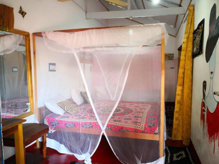 star rest beach hotel arugambay