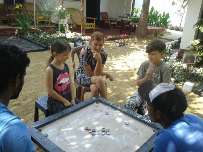 star rest beach hotel arugambay