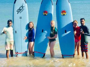 star rest beach hotel arugambay