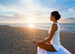 star rest beach hotel arugambay