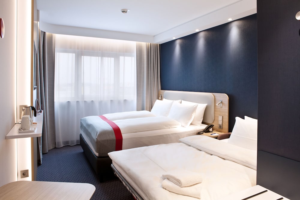 holiday inn express kaiserslautern an ihg hotel
