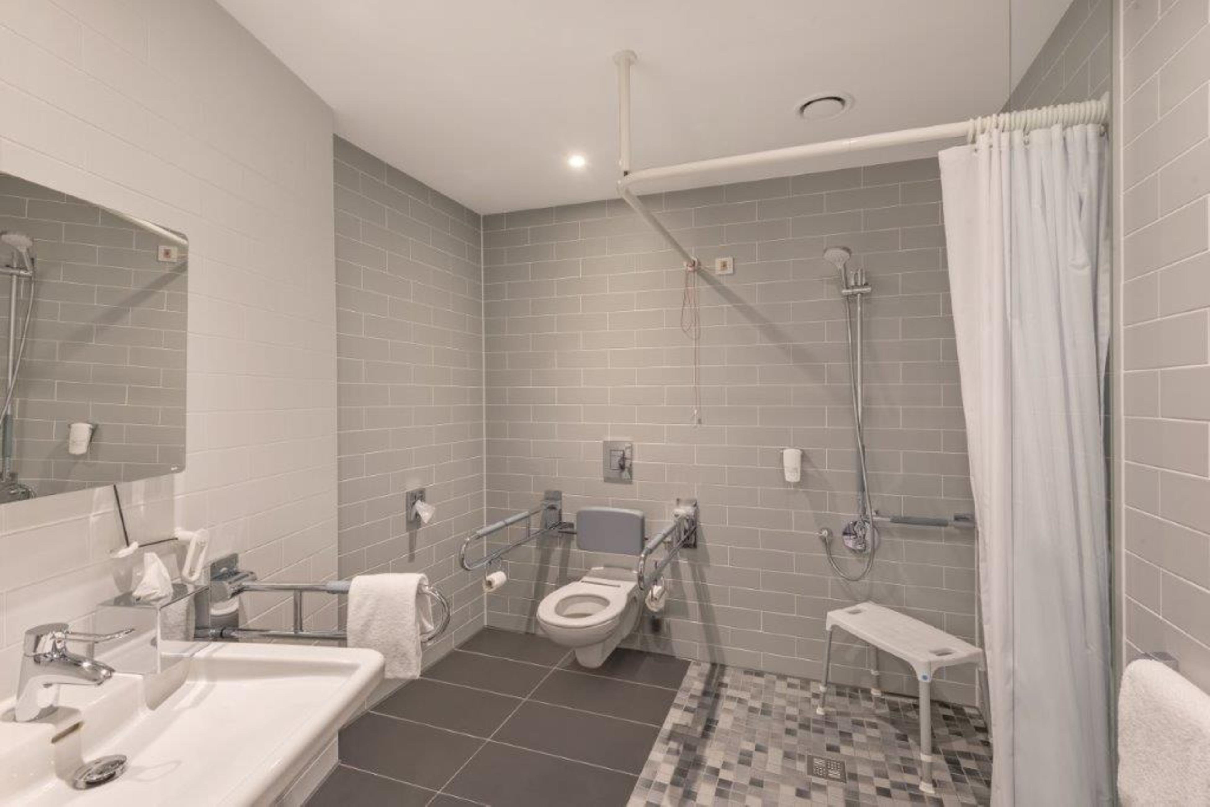 holiday inn express kaiserslautern an ihg hotel