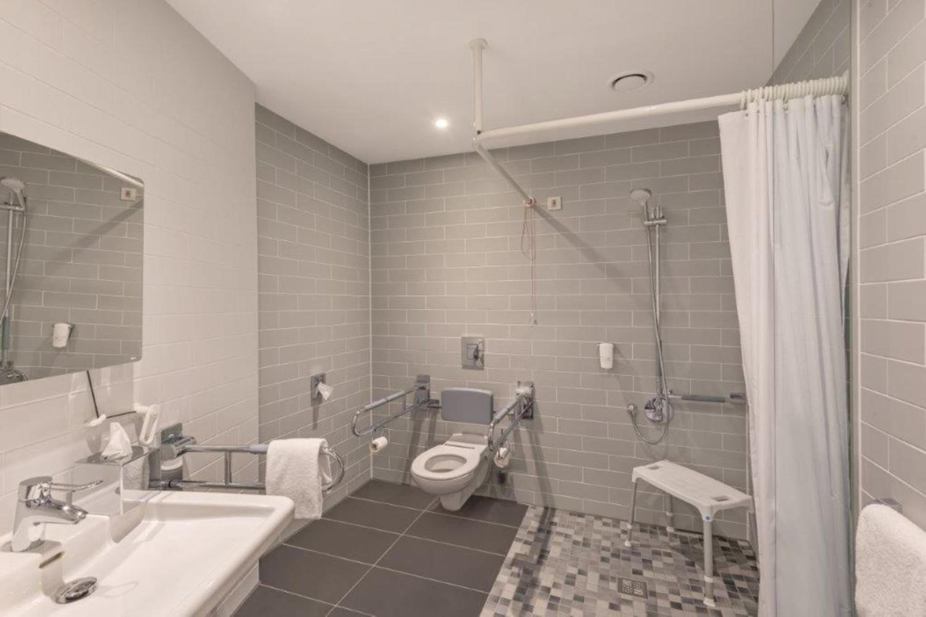holiday inn express kaiserslautern an ihg hotel