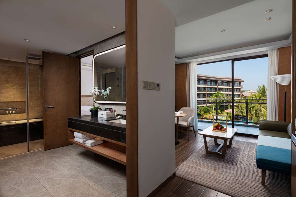 wingate by wyndham hainan chengmai