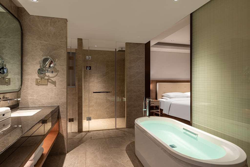 wingate by wyndham hainan chengmai