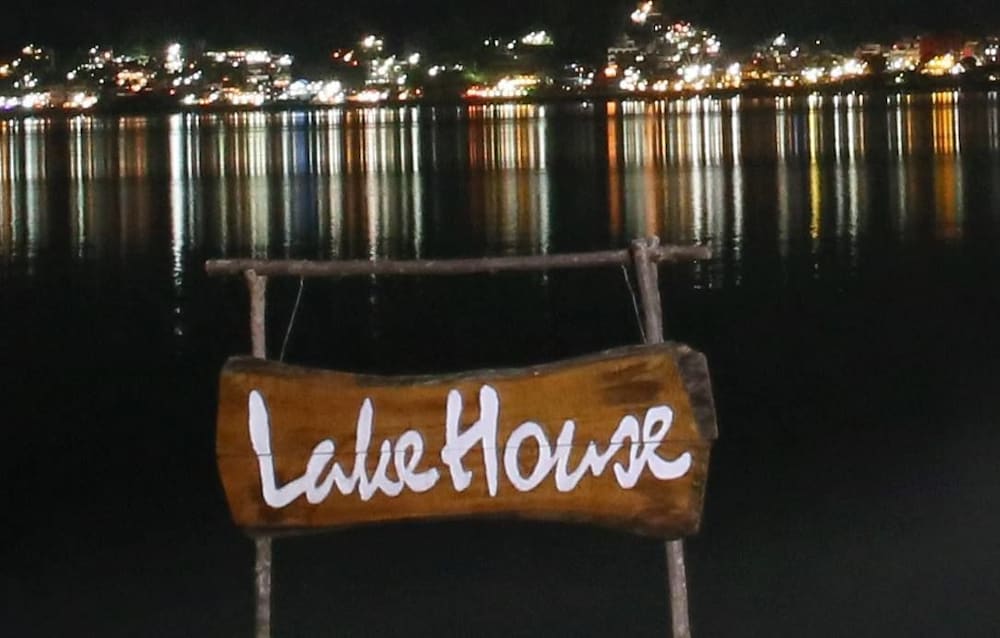 the lake house