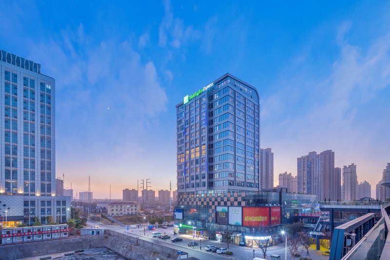 holiday inn express nanchang west station an ihg hotel