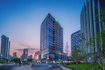 holiday inn express nanchang west station an ihg hotel