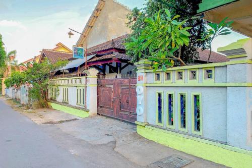 kost and homestay 911