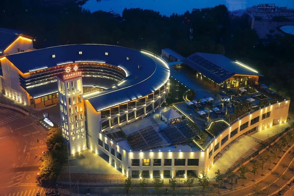 yun zen lotus hotel