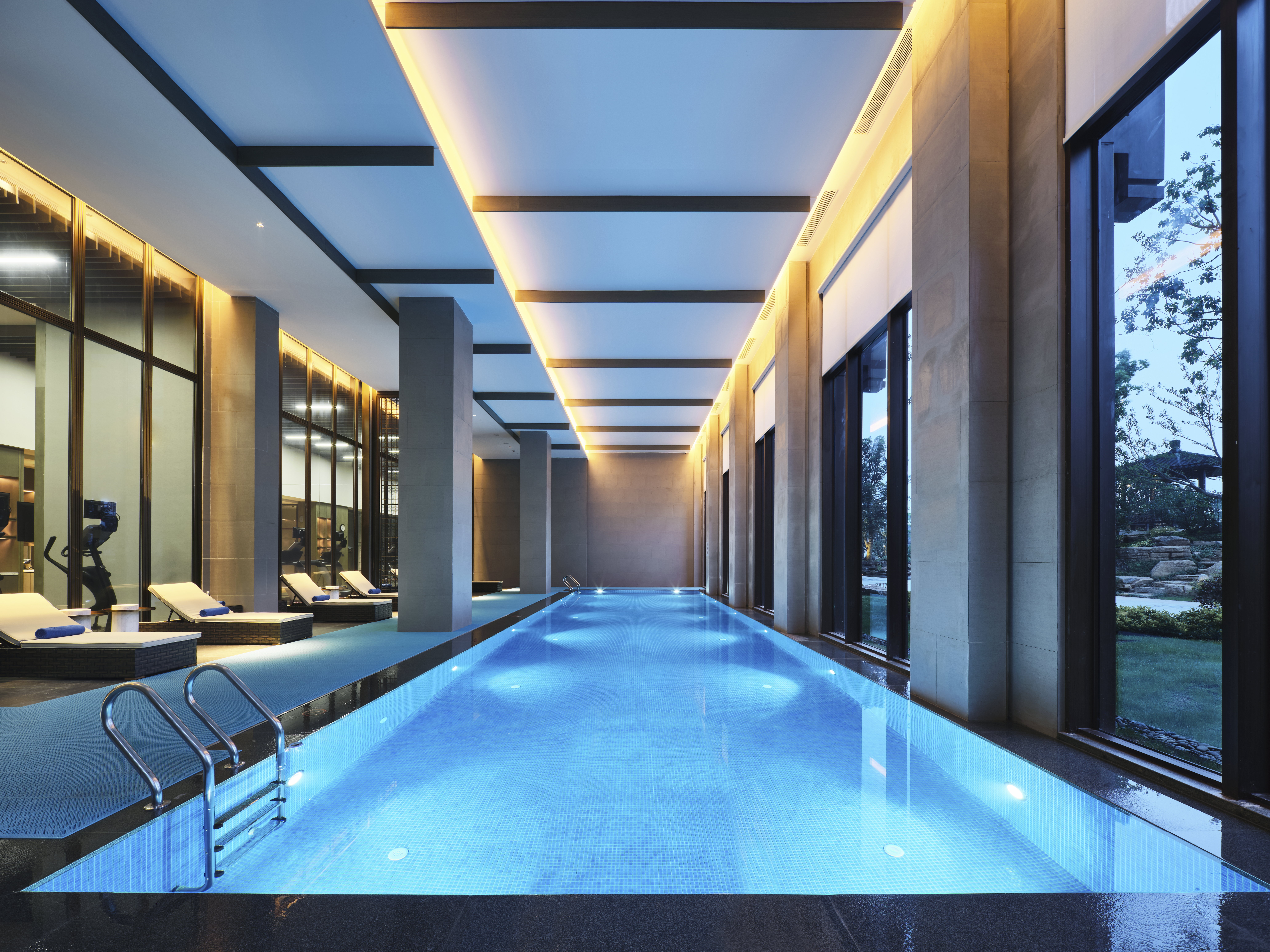 crowne plaza wuxi lake view an ihg hotel