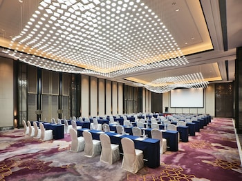 crowne plaza wuxi lake view an ihg hotel