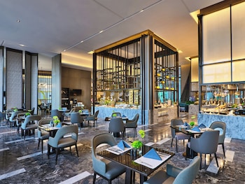 crowne plaza wuxi lake view an ihg hotel