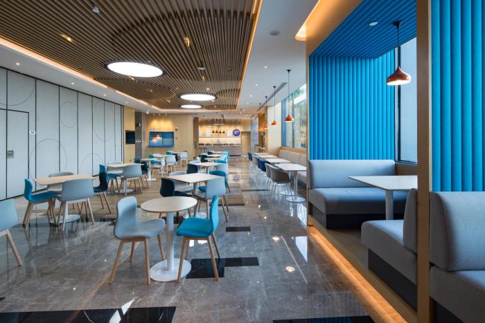holiday inn express shanghai kangqiao