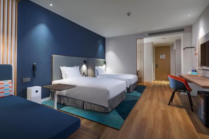holiday inn express shanghai kangqiao