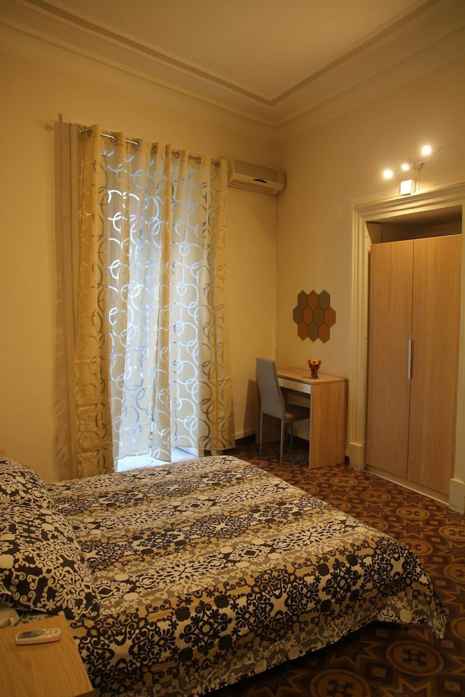 cortile stesicoro bandb