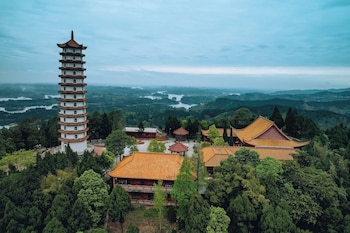 hotel indigo heilong lake an ihg hotel