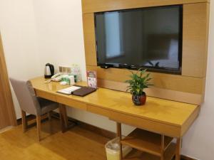 greentree inn linyi mengshan north road express ho