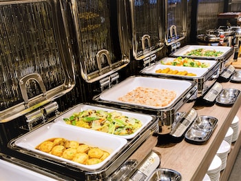 quintessa hotel fukuoka tenjin minami